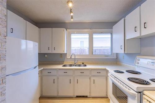 526 Marsden St, Winnipeg, MB 