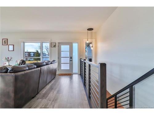 11 Riverside Dr, Petitcodiac, NB 