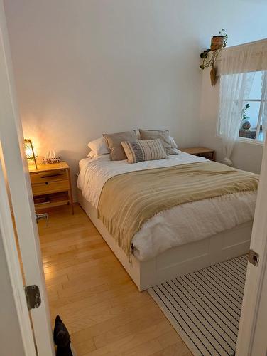 Chambre à coucher principale - 220-4951 Rue Ontario E., Montréal (Mercier/Hochelaga-Maisonneuve), QC - Indoor Photo Showing Bedroom