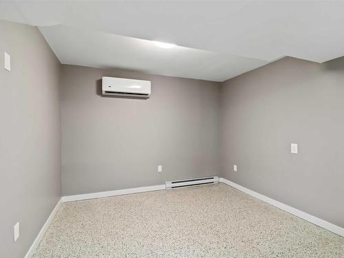 16 Pauline Crescent, Dartmouth, NS 