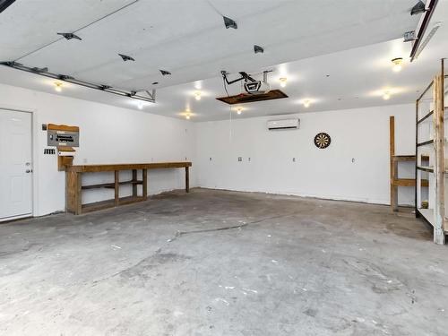 16 Pauline Crescent, Dartmouth, NS 