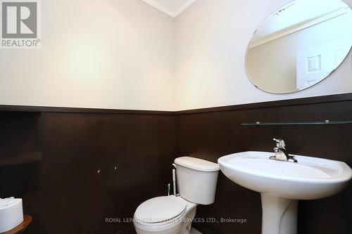 5229 Autumn Harvest Way, Burlington, ON - Indoor Photo Showing Bathroom