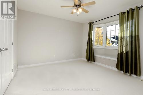 5229 Autumn Harvest Way, Burlington, ON - Indoor Photo Showing Other Room