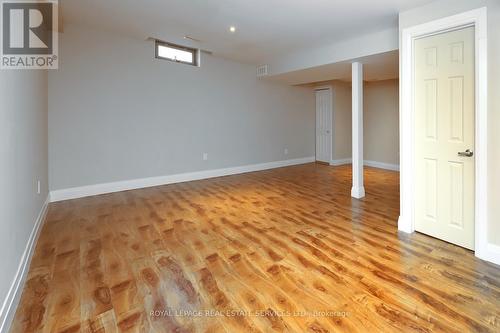 5229 Autumn Harvest Way, Burlington, ON - Indoor Photo Showing Other Room