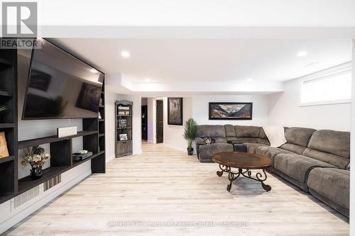 129 Bass Line, Oro-Medonte (Prices Corners), ON - Indoor Photo Showing Other Room With Fireplace