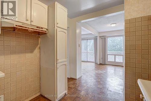 18 - 653 VILLAGE PARKWAY  Markham, ON L3R 2R2