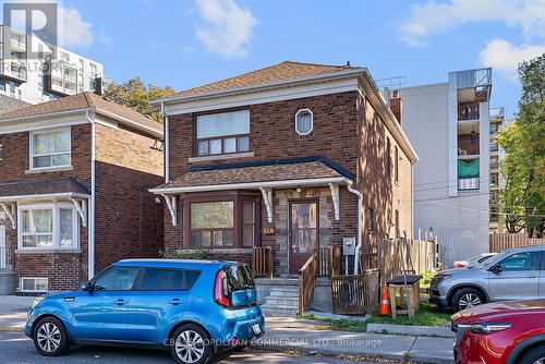 15-17 Augusta Avenue, Toronto, ON 