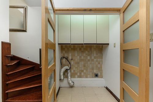 Salle de lavage - 8855 Boul. Gouin E., Montréal (Rivière-Des-Prairies/Pointe-Aux-Trembles), QC - Indoor