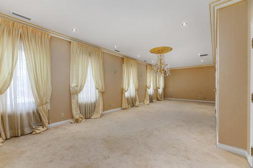 Chambre à coucher - 8855 Boul. Gouin E., Montréal (Rivière-Des-Prairies/Pointe-Aux-Trembles), QC - Indoor Photo Showing Other Room