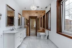 Salle de bains attenante à la CCP - 