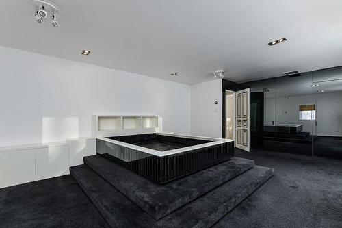 Chambre à coucher - 8855 Boul. Gouin E., Montréal (Rivière-Des-Prairies/Pointe-Aux-Trembles), QC - Indoor Photo Showing Other Room