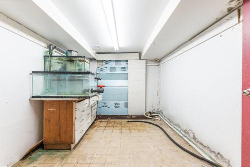 Rangement - 8855 Boul. Gouin E., Montréal (Rivière-Des-Prairies/Pointe-Aux-Trembles), QC - Indoor Photo Showing Other Room