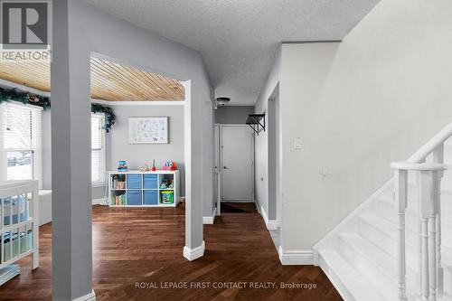 950 Linden Street, Innisfil, ON - Indoor Photo Showing Other Room