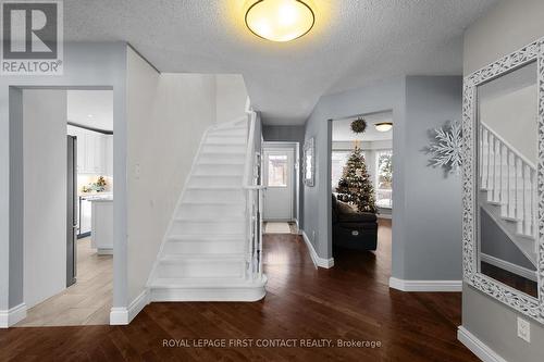950 Linden Street, Innisfil, ON - Indoor Photo Showing Other Room
