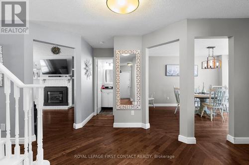 950 Linden Street, Innisfil, ON - Indoor Photo Showing Other Room