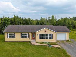 95 Riverbend Drive  Brookdale, NS B4H 3Y1