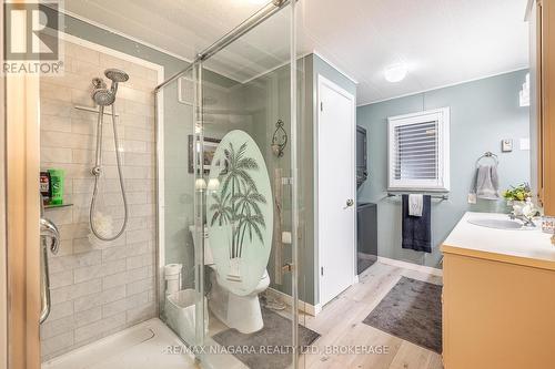 194 - 3033 Townline Road, Fort Erie (Black Creek), ON - Indoor Photo Showing Bathroom