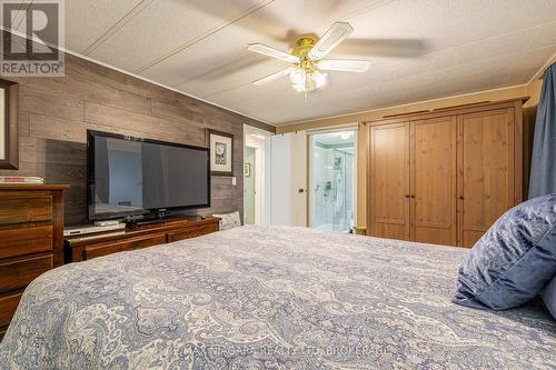 194 - 3033 Townline Road, Fort Erie (Black Creek), ON - Indoor Photo Showing Bedroom