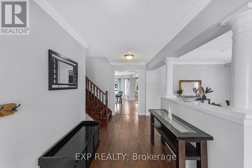 35 Viscount Way, East Gwillimbury, ON - Indoor Photo Showing Other Room