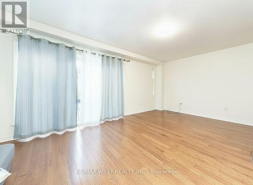 26 Enclave Mews, Toronto, ON - Indoor Photo Showing Other Room