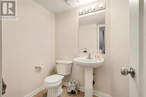 576 Lakeridge Drive, Ottawa, ON - Indoor Photo Showing Bathroom