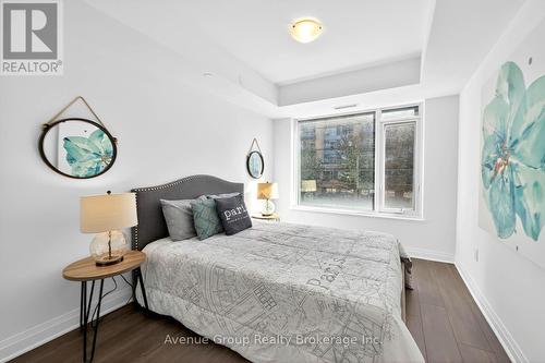 102 - 700 Sheppard Avenue W, Toronto, ON - Indoor Photo Showing Bedroom