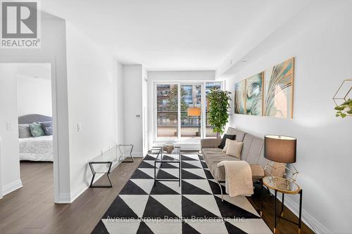 102 - 700 Sheppard Avenue W, Toronto, ON - Indoor