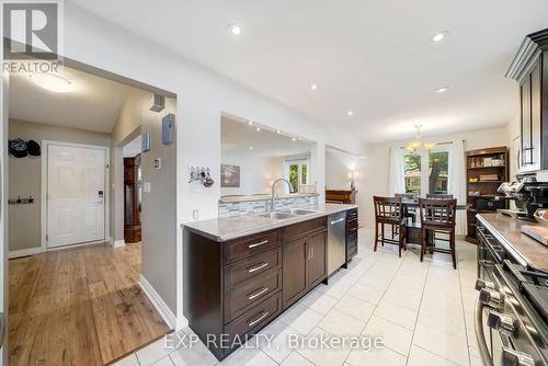 25 Ziraldo Road, St. Catharines (Martindale Pond), ON - Indoor Photo Showing Kitchen