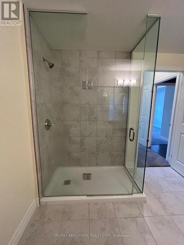 411 - 620 Sauve Street E, Milton, ON - Indoor Photo Showing Bathroom