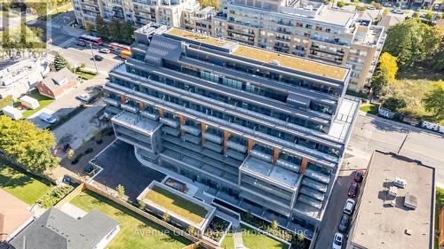 310 - 700 Sheppard Avenue W, Toronto, ON - Outdoor With View