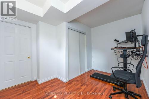 3826 Allcroft Road, Mississauga, ON - Indoor