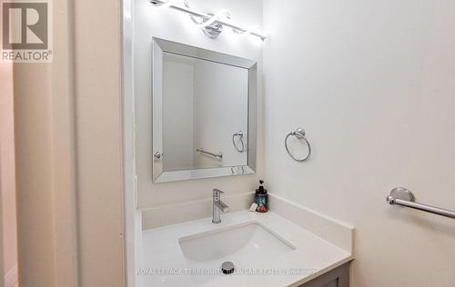 12 - 5020 Delaware Drive, Mississauga, ON - Indoor Photo Showing Bathroom