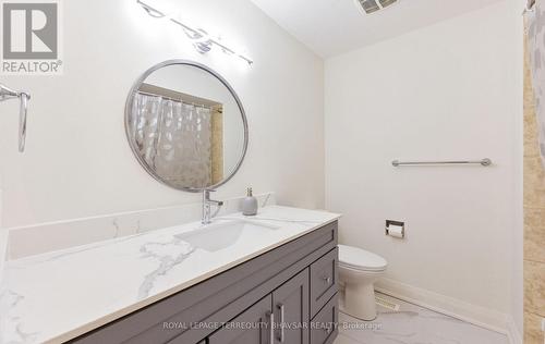 12 - 5020 Delaware Drive, Mississauga, ON - Indoor Photo Showing Bathroom