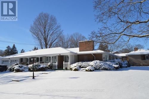 9 Parkview Heights, Quinte West (Trenton Ward), ON - Outdoor With Facade