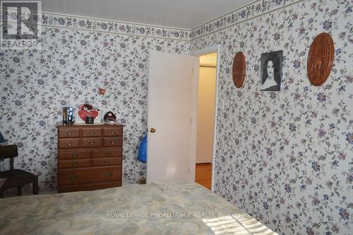 9 Parkview Heights, Quinte West (Trenton Ward), ON - Indoor Photo Showing Bedroom