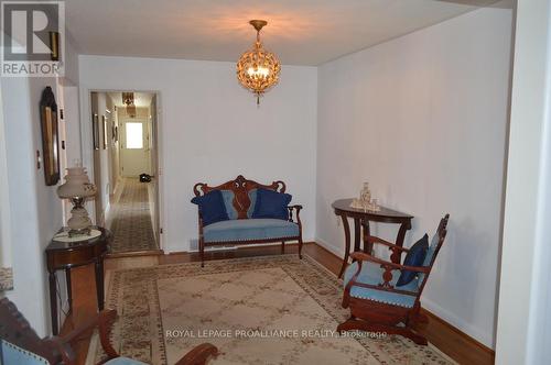 9 Parkview Heights, Quinte West (Trenton Ward), ON - Indoor Photo Showing Other Room