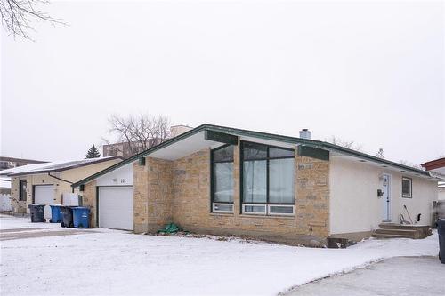 10 Larter Crescent, Winnipeg, MB - Outdoor