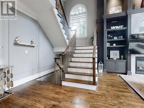 5 Trilogy Court, Richmond Hill, ON - Indoor Photo Showing Other Room With Fireplace