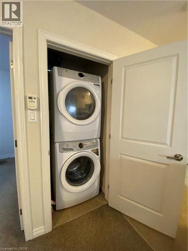 3200 Regional Road 56 Unit# 210, Binbrook, ON - Indoor Photo Showing Laundry Room