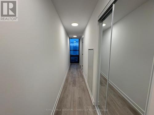 911 - 35 Parliament Street, Toronto, ON - Indoor Photo Showing Other Room