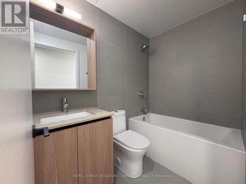 911 - 35 Parliament Street, Toronto, ON - Indoor Photo Showing Bathroom