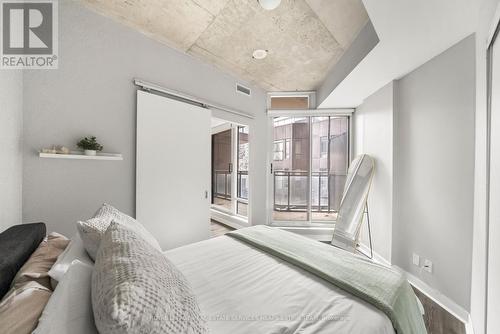 201 - 127 Queen Street E, Toronto, ON - Indoor Photo Showing Bedroom