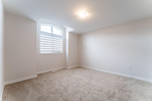 143 Sonoma Lane, Hamilton, ON - Indoor Photo Showing Other Room