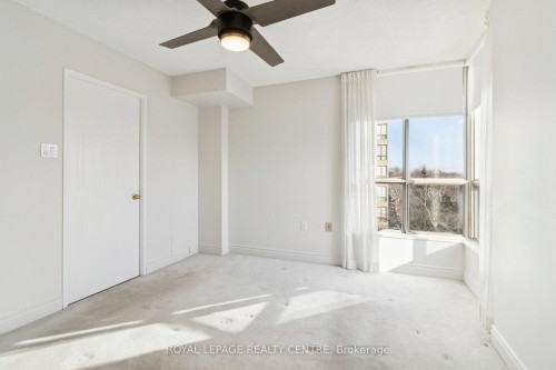 510-1110 Walden Circle, Mississauga, ON - Indoor Photo Showing Other Room