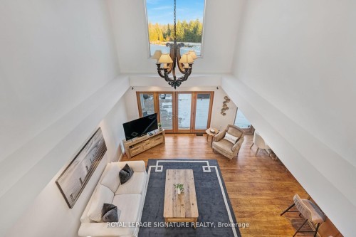 5359 Eighth Line, Erin, ON - Indoor Photo Showing Other Room