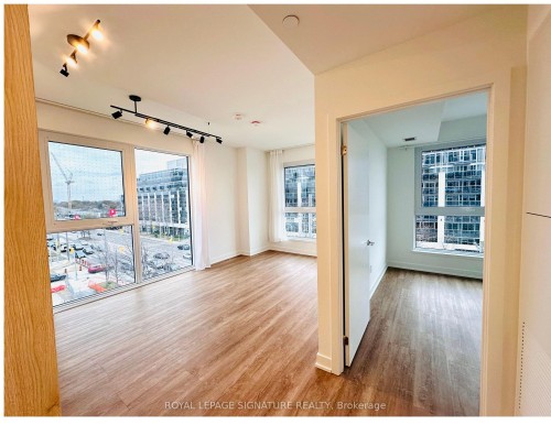 431-1007 The Queensway N/A, Toronto, ON - Indoor Photo Showing Other Room