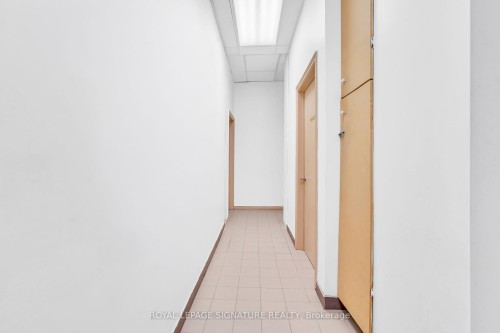 4-3155 Eglinton Avenue E, Toronto, ON 