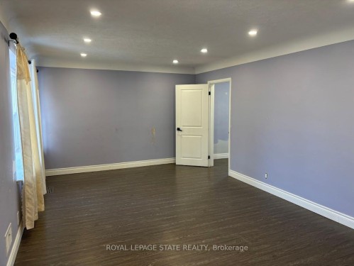 373 East 27Th Street, Hamilton, ON - Indoor Photo Showing Other Room