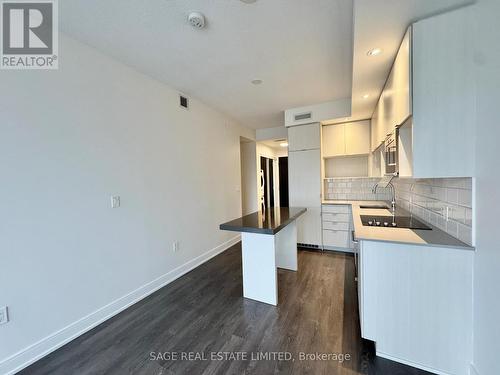 Kitchen - 2709 - 89 Mcgill Street, Toronto, ON - Indoor Photo Showing Kitchen
