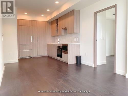 1912 - 85 Mcmahon Drive, Toronto, ON - Indoor